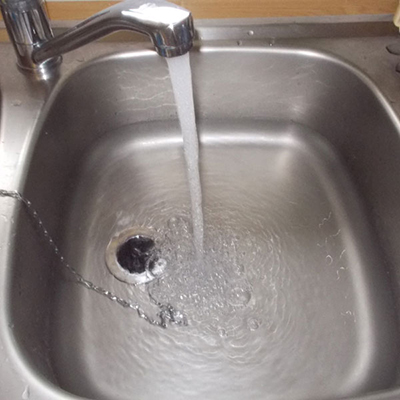 Clean your Drains Easily 4
