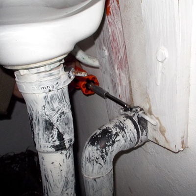 Clean your Drains Easily 9